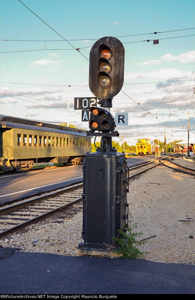 Signal outside the Barn